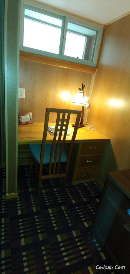 The Usonian Inn Llc Spring Green Extérieur photo